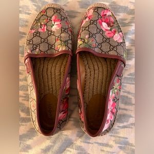 Leather floral print Gucci espadrilles